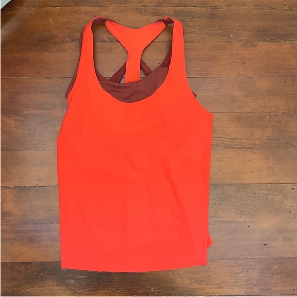 NWT Athleta 2-IN-1 Ultimate Support Top - Picture 2 of 9